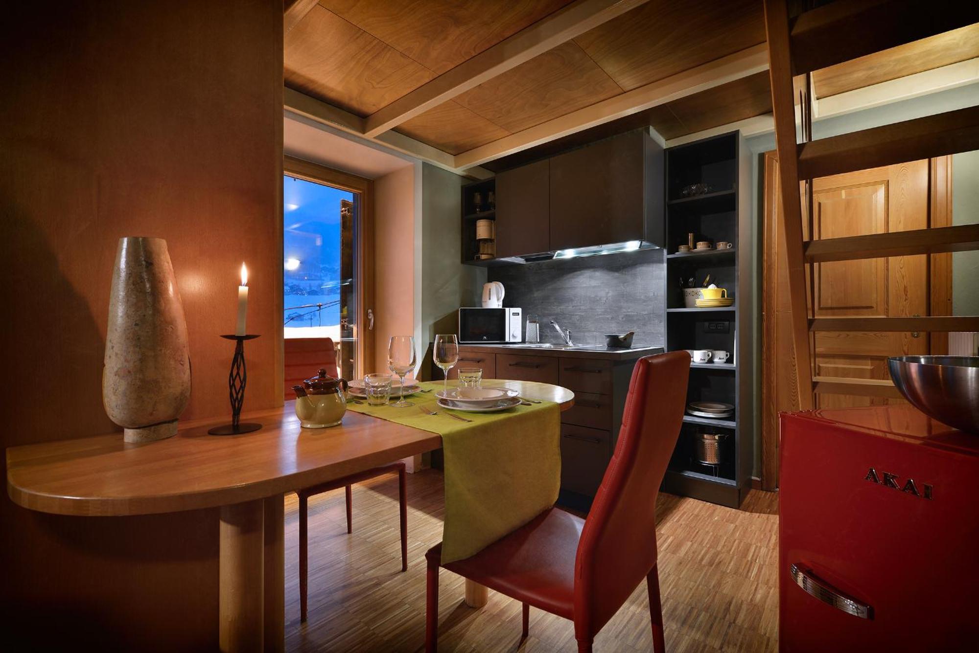 Cronox Mini Apartments Livigno Exteriör bild